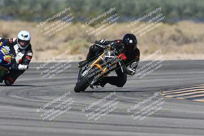 media/Oct-13-2025-Moto Forza (Mon) [[a66d839500]]/3-B Group/Session 3 (Turn 16)/